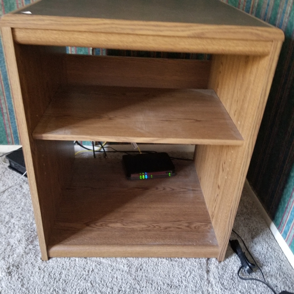 Bookshelf - Picture 2 of 2